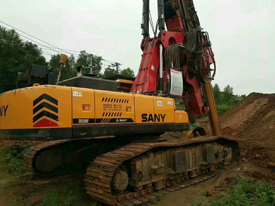 南京無限達青島膠州機場高速施工案例 南京無限達青島膠州機場高速施工案例